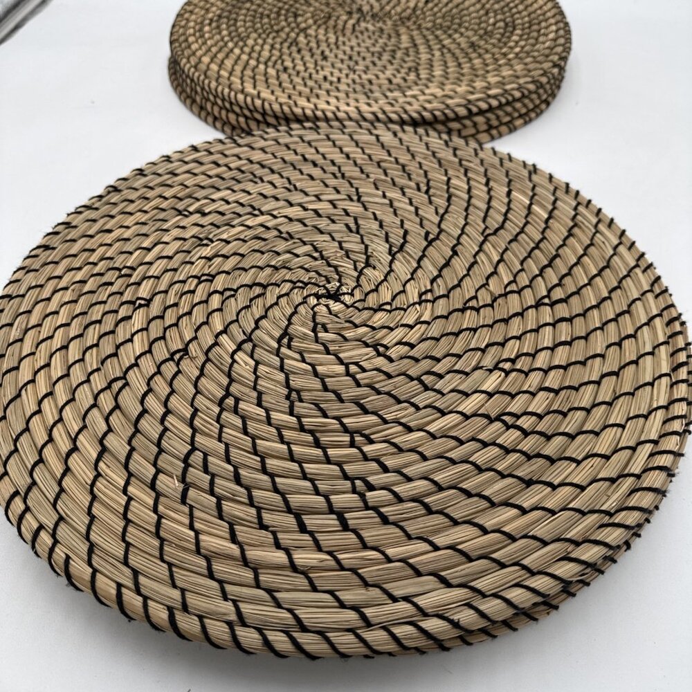 IKEA Lattad Seagrass Black Natural Round Single Placemat Set 8 Straw Tan - Picture 5 of 9